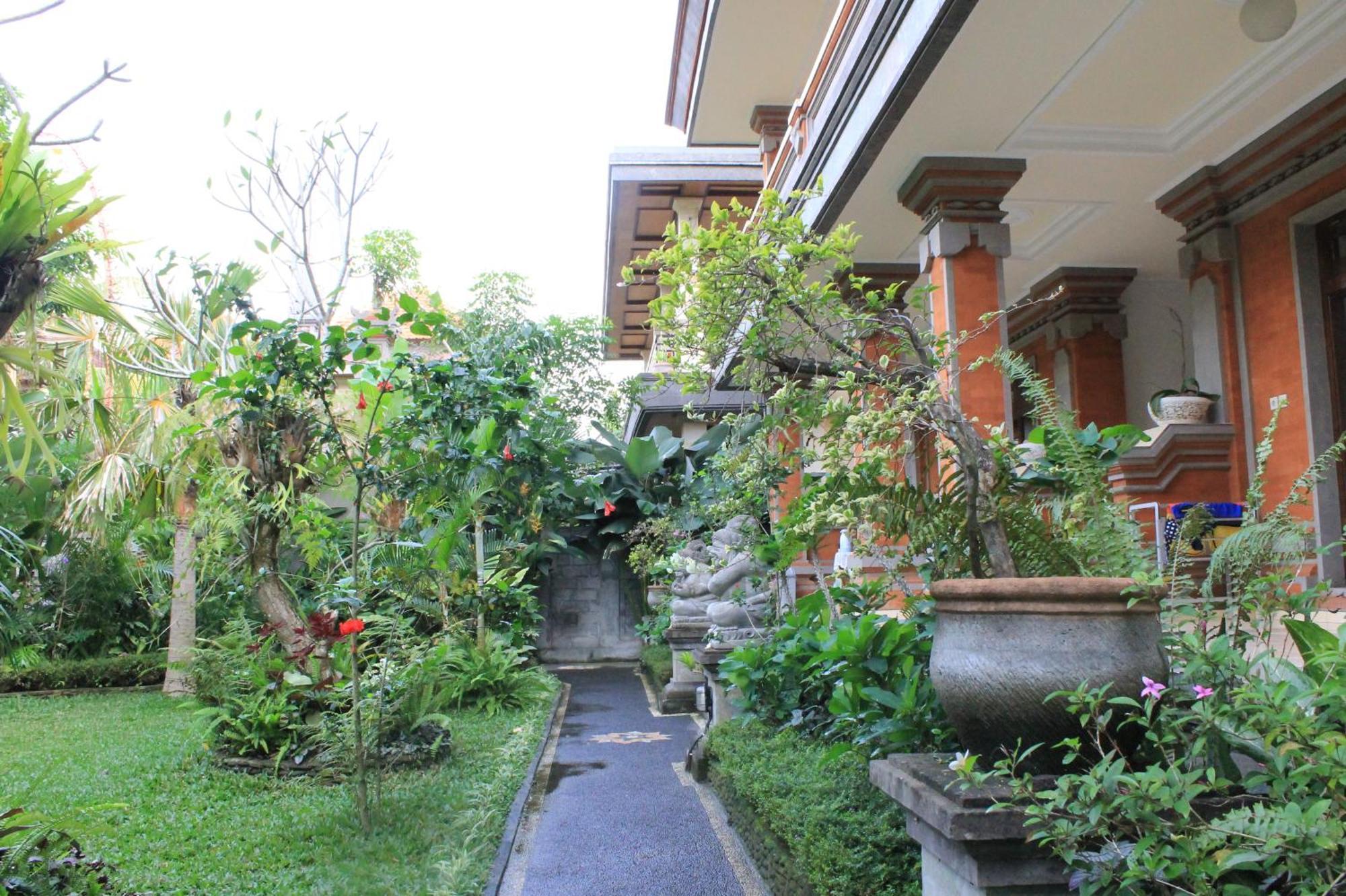 Hotel Tanah Semujan Ubud Exterior foto