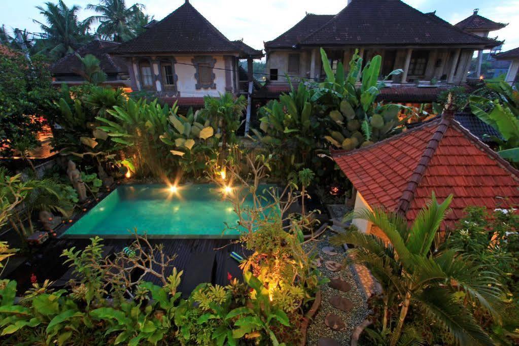 Hotel Tanah Semujan Ubud Exterior foto